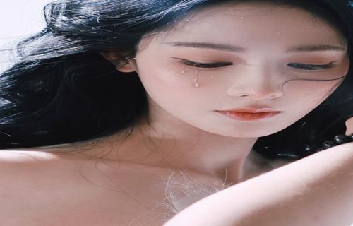 项目包括了现场画作展示艺术创作体验以及与艺术家面对面的问答环节观众们在欣赏艺术作品的同时也有机会参与